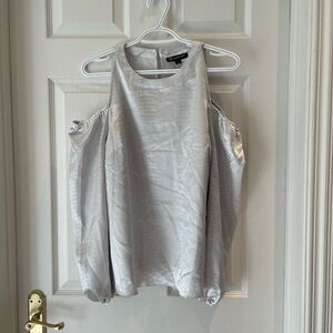 Woman’s cold shouldered silver/gray blouse
